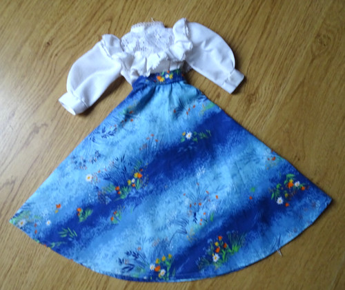 Cathie bella tenue - ,,