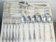 Ensemble 25 X Couverts " WMF Éventails Design " 90er Argent