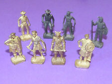 8 FIGURINES METAL KINDER SURPRISE SCAME 4 CM COCHISE, EARP, TAHROHON, CASSIDY...
