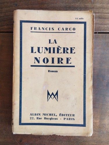 Lumière noire francis - la,