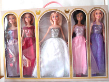 COFFRET 5 POUPEES MANNEQUINS