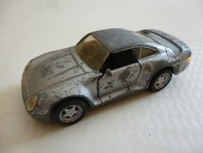 MAISTO - PORSCHE 959  1/36