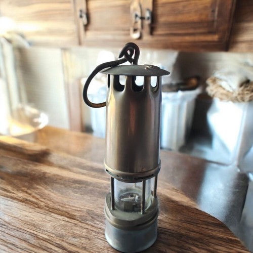 Ancienne lampe mineur mine - lampe,