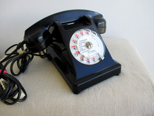 Téléphone bakélite ancien