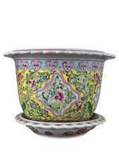 Antique Chinese Porcelain Enamel Family Pink Yellow Qianlong Pot Cover 20th Century