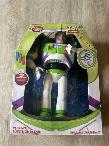 Pixar disney store - pixar,