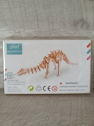 Puzzle en bois - 👉, 3d