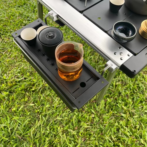 Pour table - pour, igt