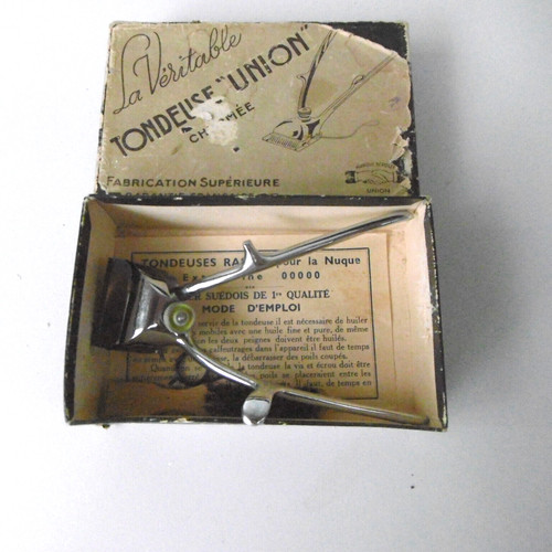 Old veritable union razor - union,