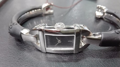 Montre gucci swiss - ", &