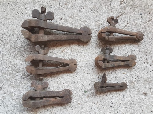 Lot ancien étau - , à