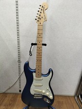 Guitare électrique FENDER USA AM PERF STRAT MN SATIN LBP
