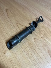 Ancienne clé mécanique en