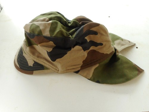 Lot casquettes type - 10,