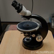 Zeiss Winkel GFL polarising microscope, functional