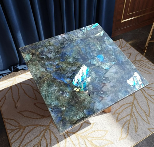 Table luxe pierres - en,