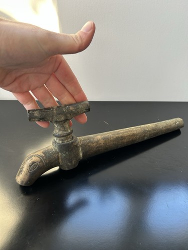 Robinet tonneau ancien - tonneau,