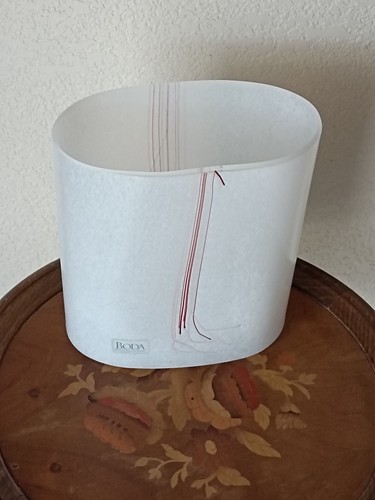 Vase verre blanc moucheté - vase,