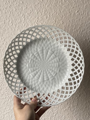Très jolie assiette - très,