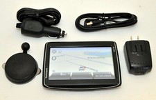 TomTom GO LIVE 1535M Car GPS 5" LCD USA/Canada/Mexico LIFETIME MAPS + HD TRAFFIC