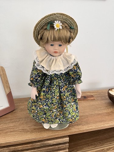 Poupée porcelaine fille - poupée,