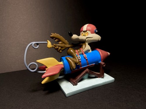 Figurine coyote bipbip - coyote,