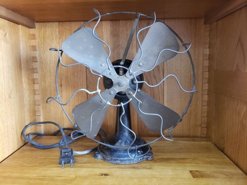 Ancien ventilateur fonte - ventilateur, en