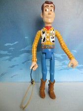 BELLE FIGURINE DISNEY PIXAR