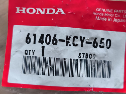 Honda nos 61406 kcy - 61406-kcy-650, l
