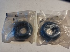 2 enjoliveurs bleu intérieur