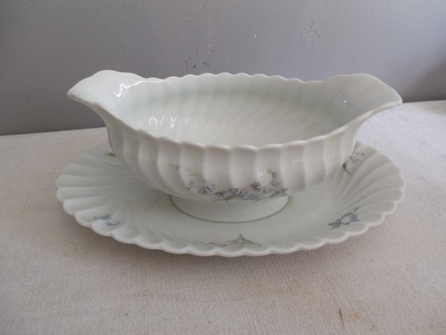 Sauciere porcelaine - sauciere, en