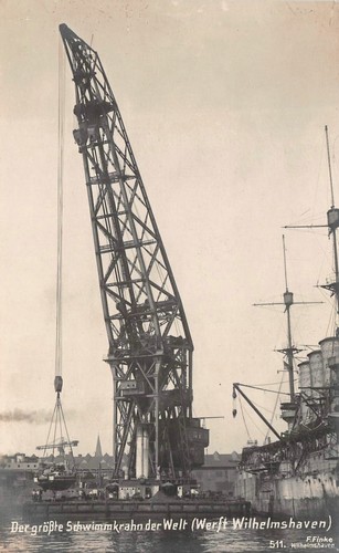 Plus grande grue flottante - la,