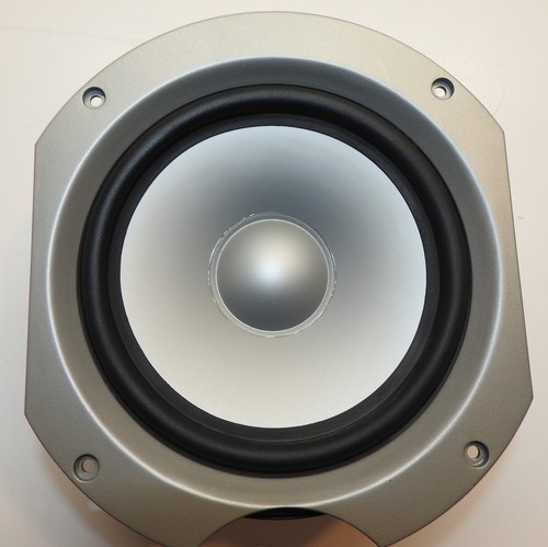 Infinity primus 360 - 360, bass
