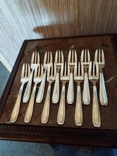 12 Fourchettes à Dessert