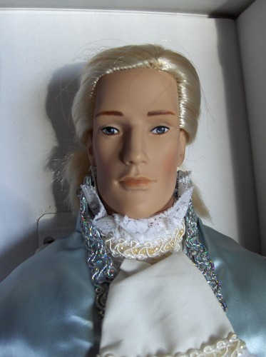 Tonner 1999 fashion doll - tonner, /
