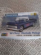 Maquette Revell Pickup Fleetside Chevy 66 neuve Echelle 1/25