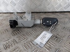 Neiman + Clef - OPEL ASTRA V