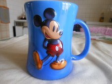 Mug céramique Disney " Mickey " relief exclusivité Disneyland made in Thailand