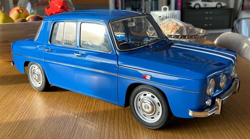 Renault gordini - (r8),