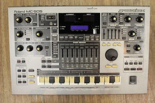 Roland 505 groovebox - mc-505,