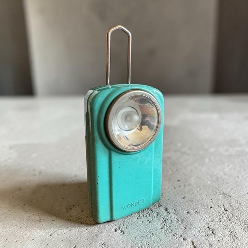 Ancienne lampe poche wonder - de,