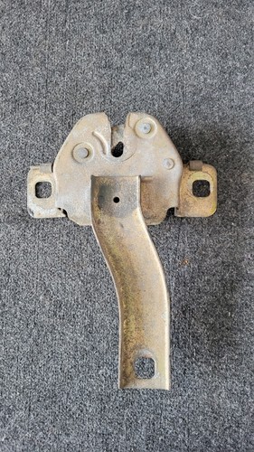 Nissan 280zx hood lock - nissan,