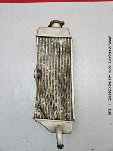 Radiateur droit refroidisseur - radiateur,