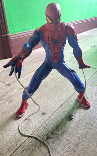 Figurine spiderman geante - spiderman,