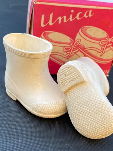 Ancienne bottes unica dans - ancienne,