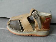 Chaussures bébé T 18 en cuir "Petit pirate"