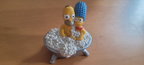 The simpsons homer and marge - the,