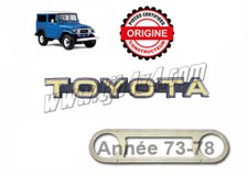 Sigle de calandre "TOYOTA"