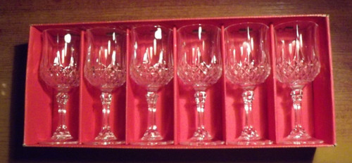 Série verres à vin - de,