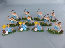 Lot of 11 plastic figures H 6 cm for models marked Italy